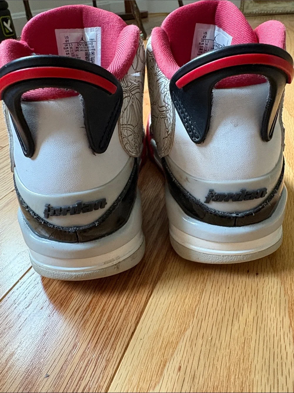 Jordan Kids' Dub Zero Varsity Red
